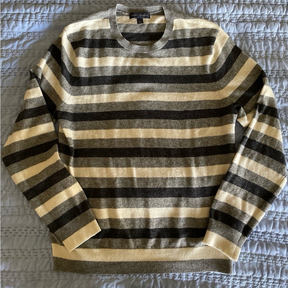 NWOT Banana Republic sweater